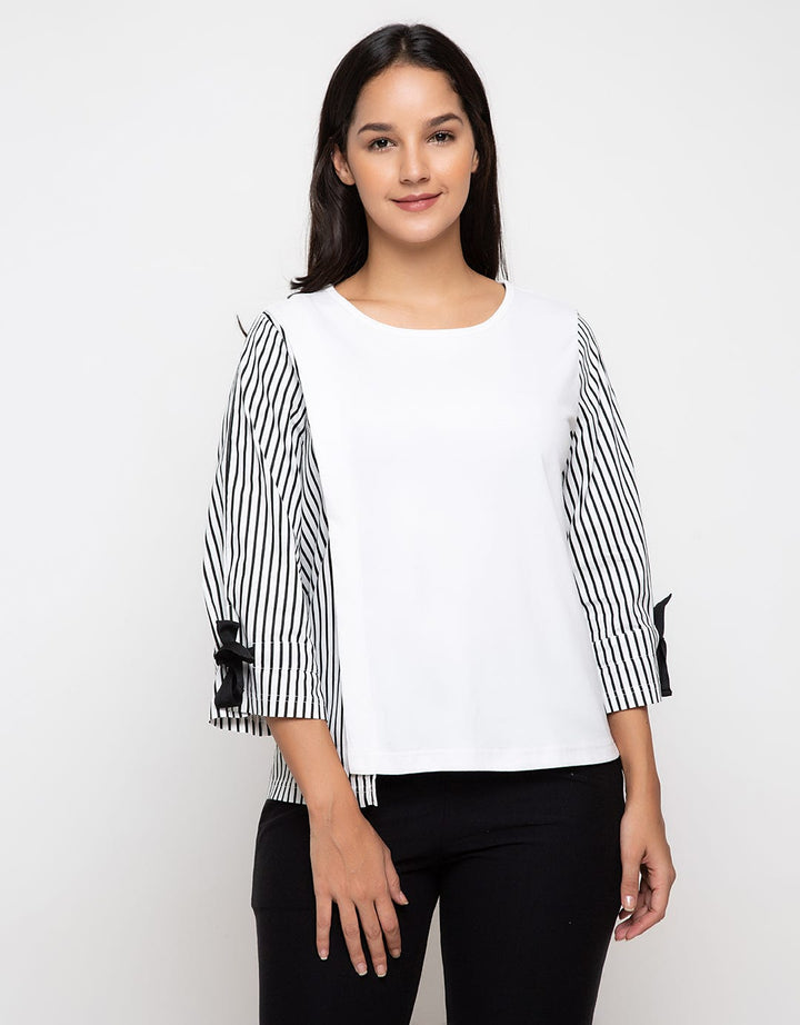 Minimal Alessia Mixed Top