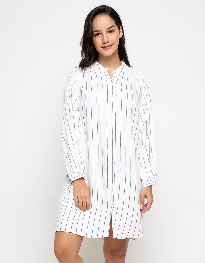 Minimal Batwing Slv Dress R