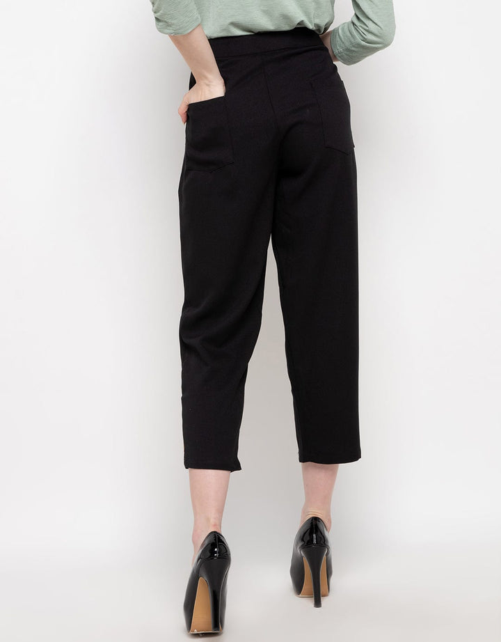 Minimal Ethna Eyelet Pants