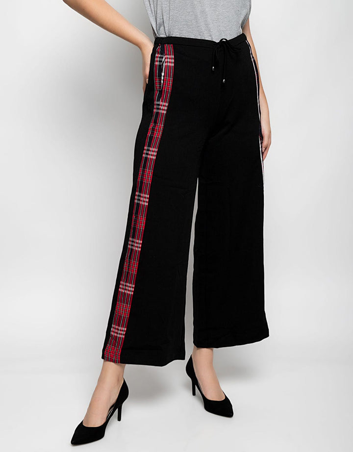 Minimal Palazzo With Checks