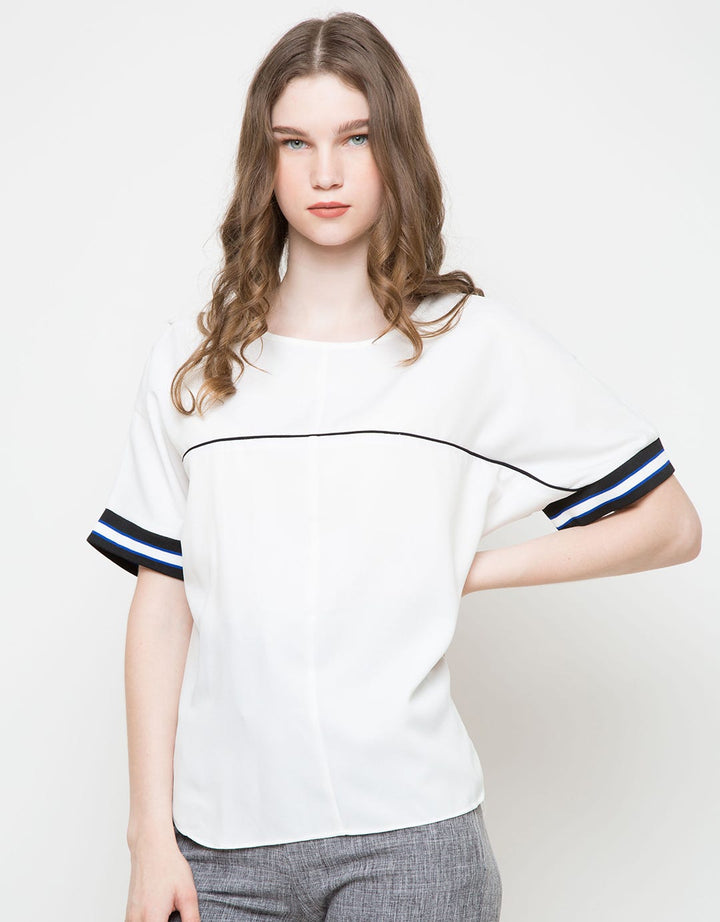 Minimal Rib Sleeve Blouse