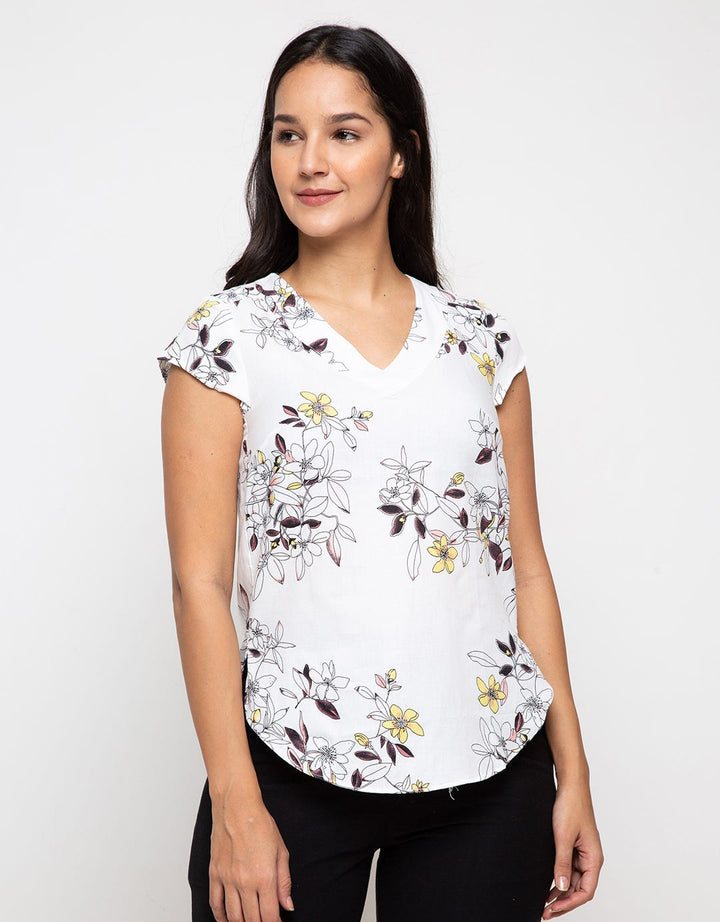 Minimal Stevie-Floral Top