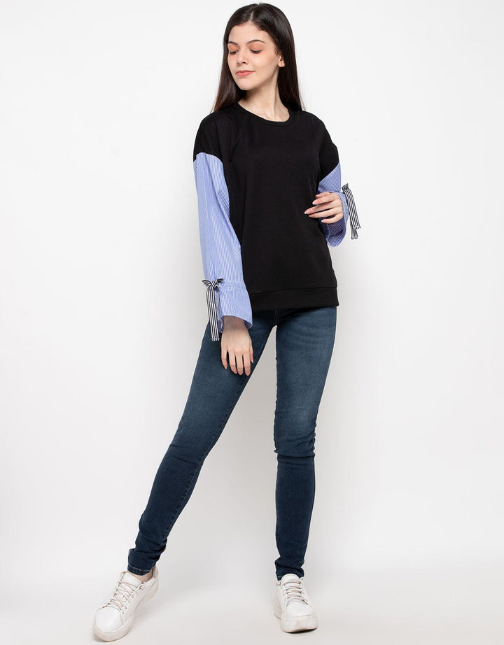 Minimal V Neck Plaid Blouse