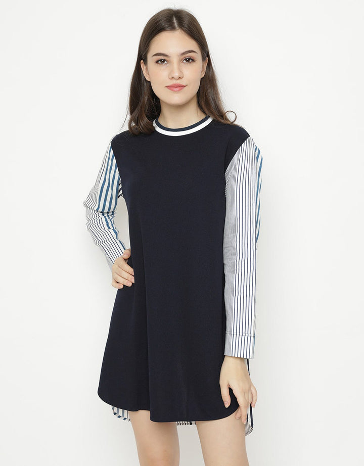 Minimal Vary Stripe BC Dress
