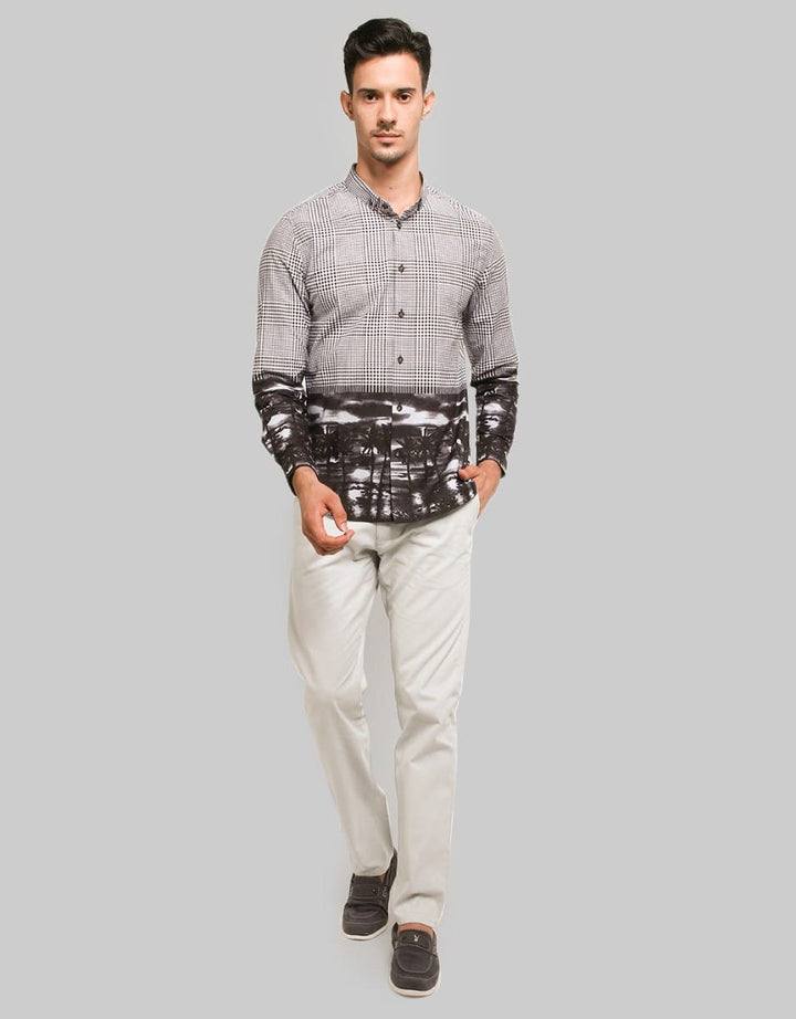 MOC Slim Fit Barista Long Sleeve Shirt