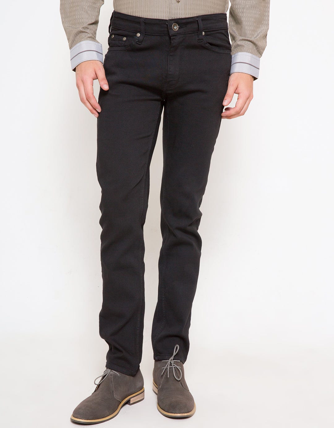 KIWSF 607 SFS HITAM