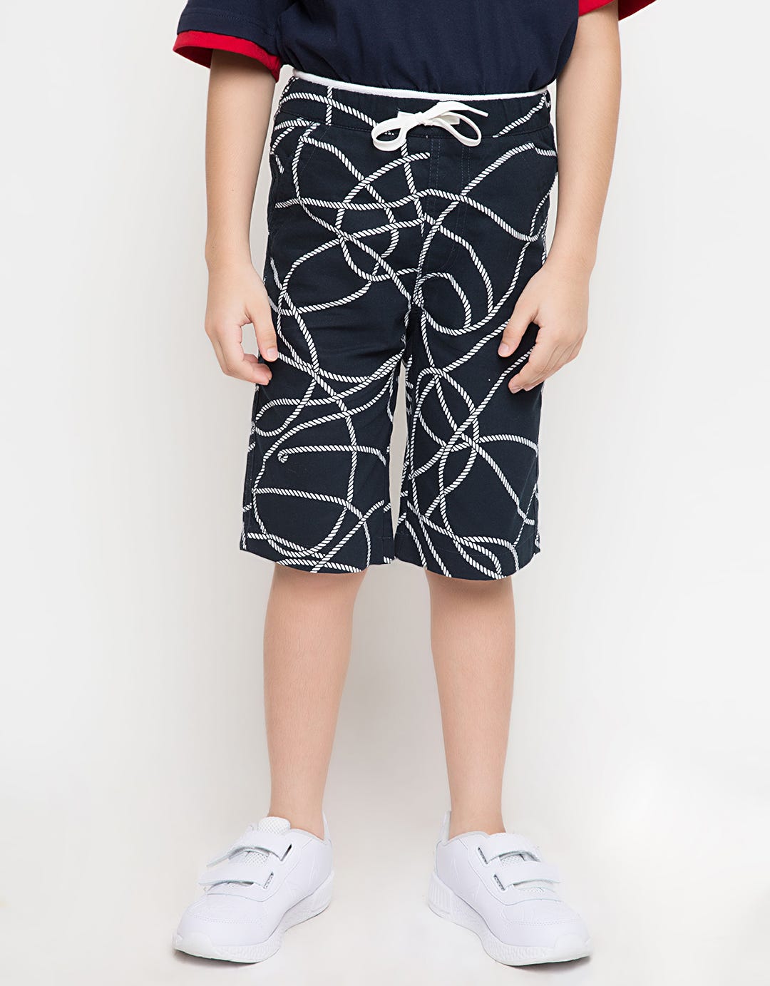 SHORT PANTS KI CROP