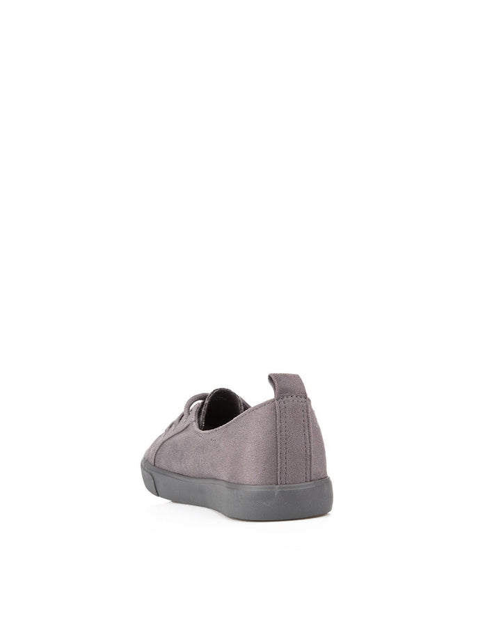 SNEAKERS WOMEN
