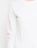 SWEATSHIRT TEXT IN