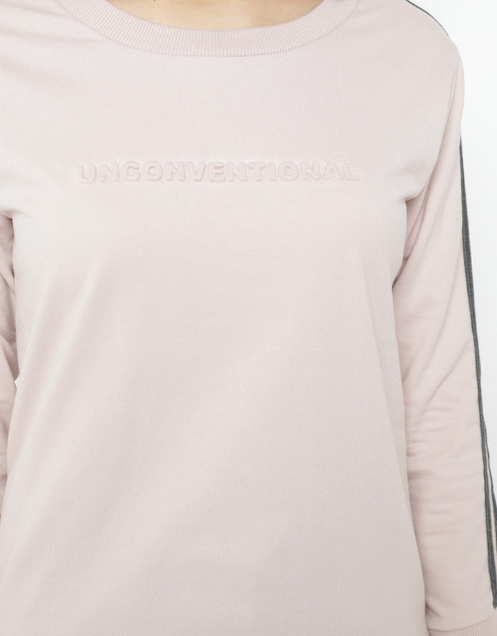 SWEATSHIRT EMBOSSED