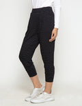 Ninety Degrees Celana 7 per 8 Wanita