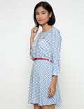 Ninety Degrees Dress Tanpa Lengan