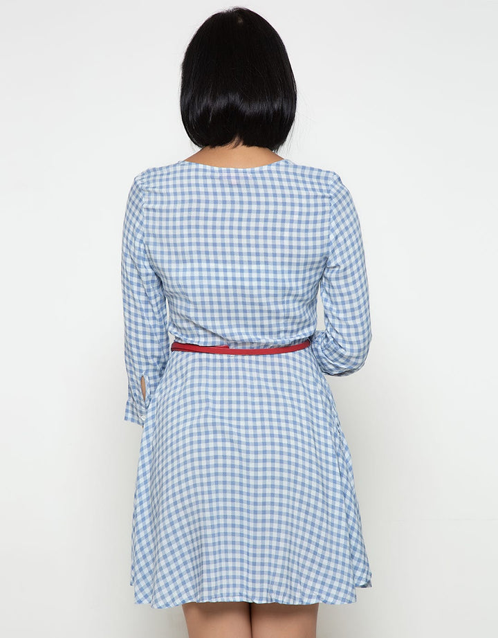 Ninety Degrees Dress Tanpa Lengan