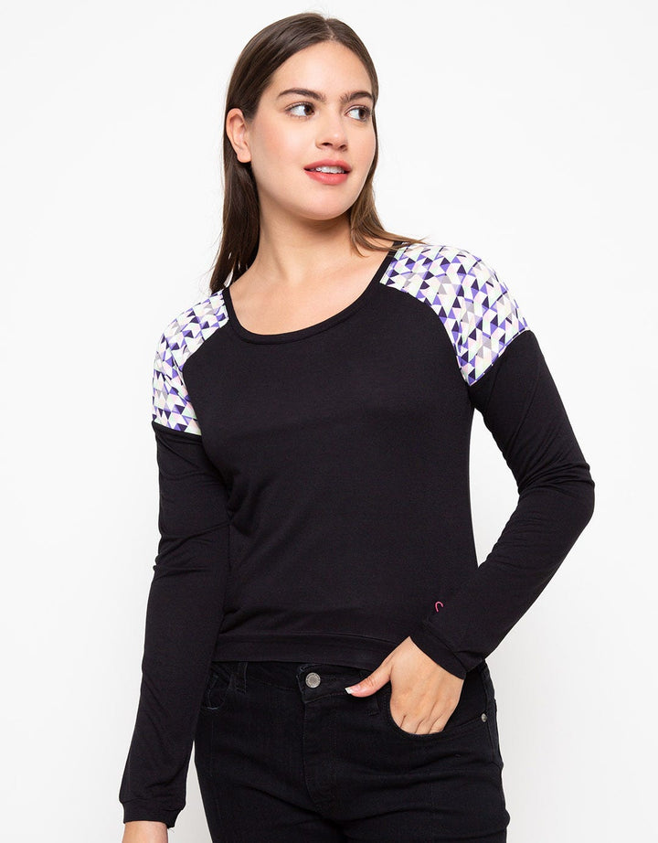 Ninety Degrees Tshirt Black Infinity
