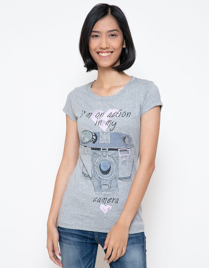 Ninety Degrees Tshirt On Action Wanita