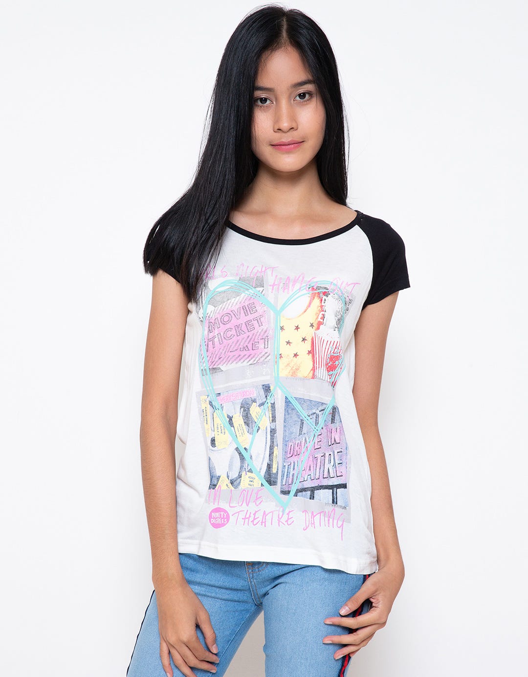 Ninety Degrees T-Shirt Wanita