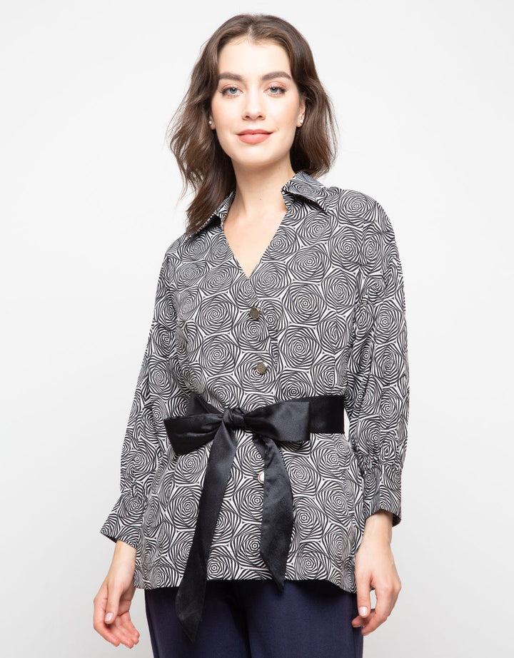 Novo Blouse Kerah Waist Belt