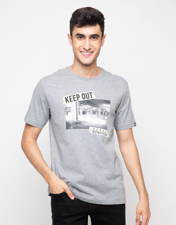 Ocean Pacific Men T-Shirt Keep Out