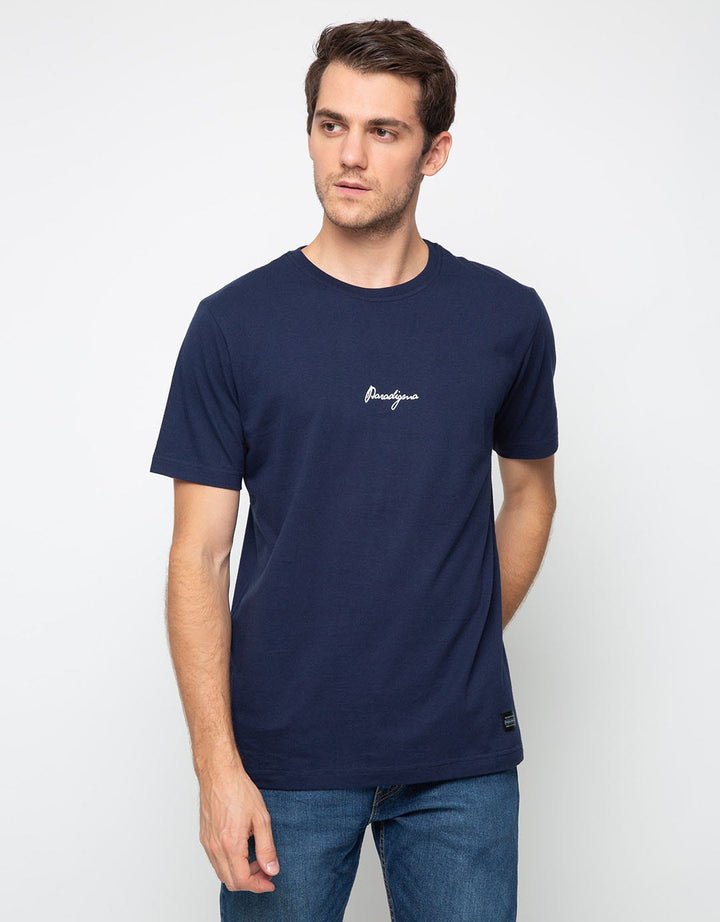 Paradigma Kaos Pria Logo Latin