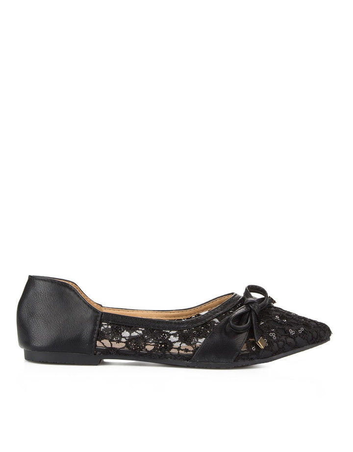 Peter Keiza Sepatu Flat Aksen Floral Lace