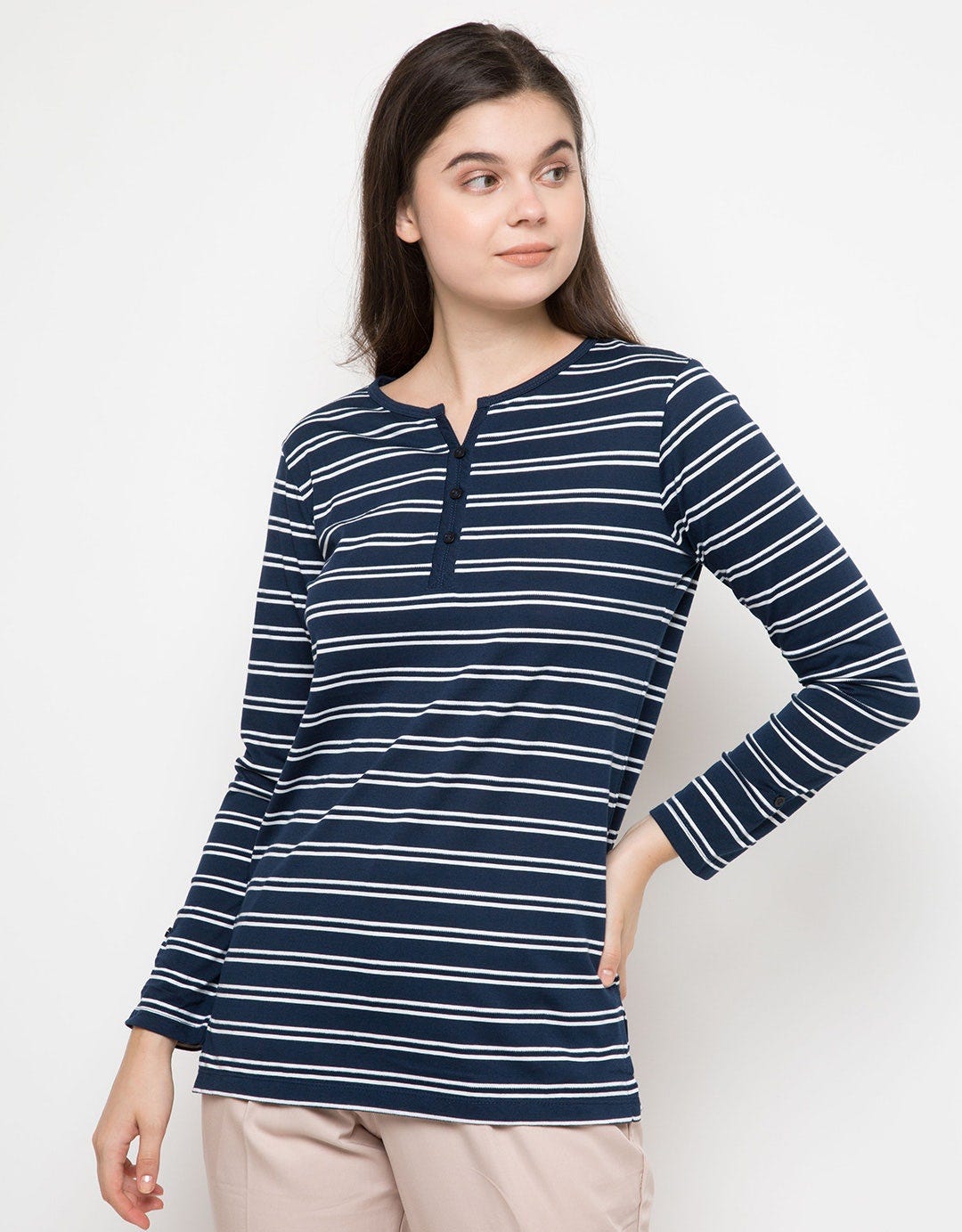 LS T-SHIRT V HENLEY