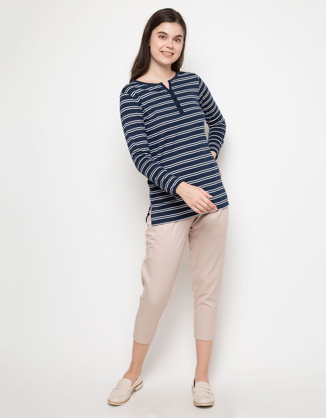 LS T-SHIRT V HENLEY