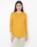 LS SQUARE TEXTURED T