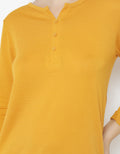 LS SQUARE TEXTURED T