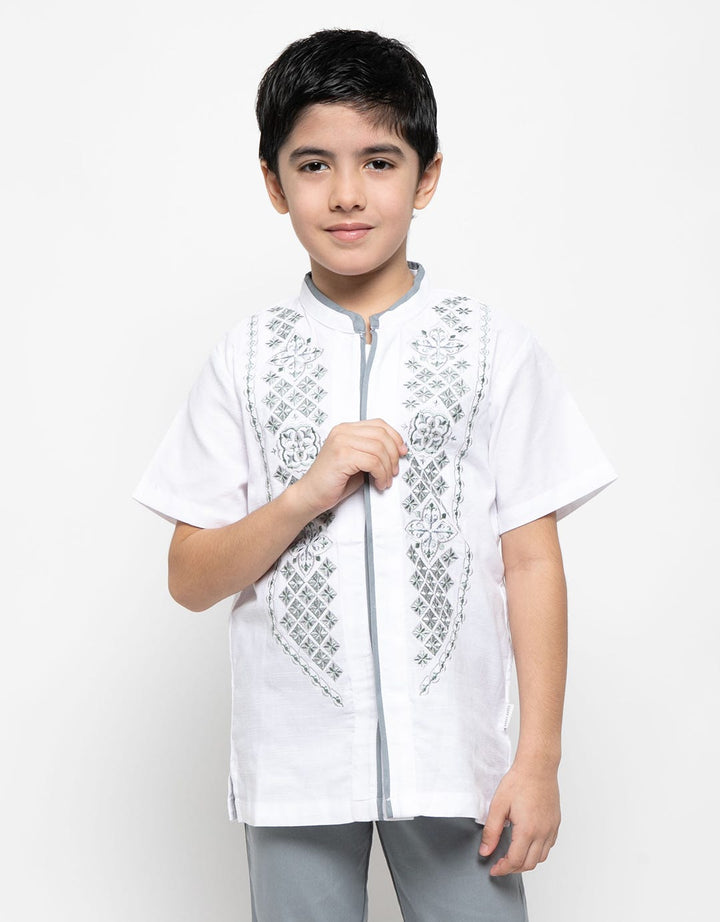 Pito Dito Pakaian Muslim Qaddafi
