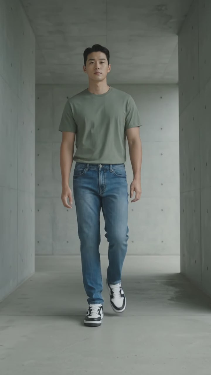 Nevada Spray Washed Tapered Fit Celana Denim pria