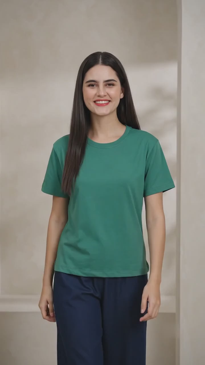 Nevada Basic Cvc Kaos Wanita