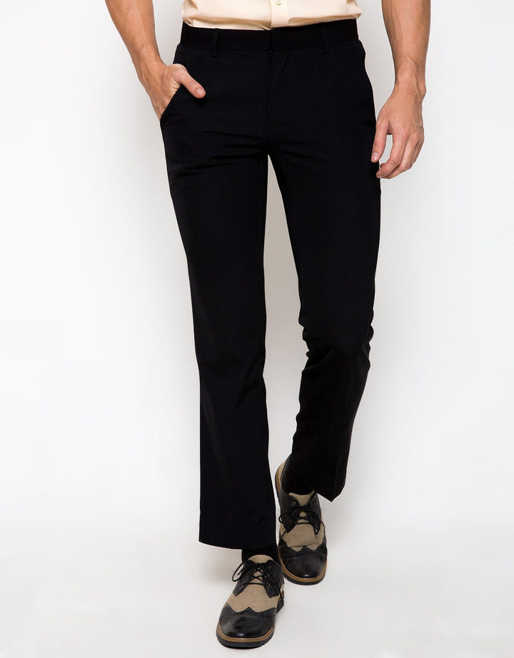 Raymond Renne Celana Pria Basic Hemstar