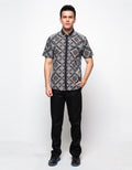 Red Cliff Kemeja Batik Lengan Pendek