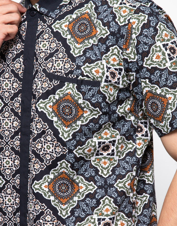 Red Cliff Short Sleeve Batik Shirt