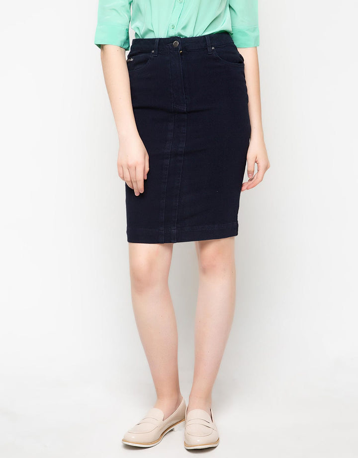 Cardinal Femme Rok Wanita