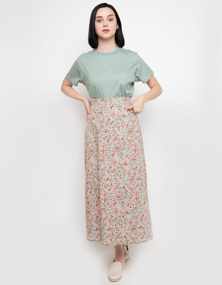 Expand Kamilla Skirt