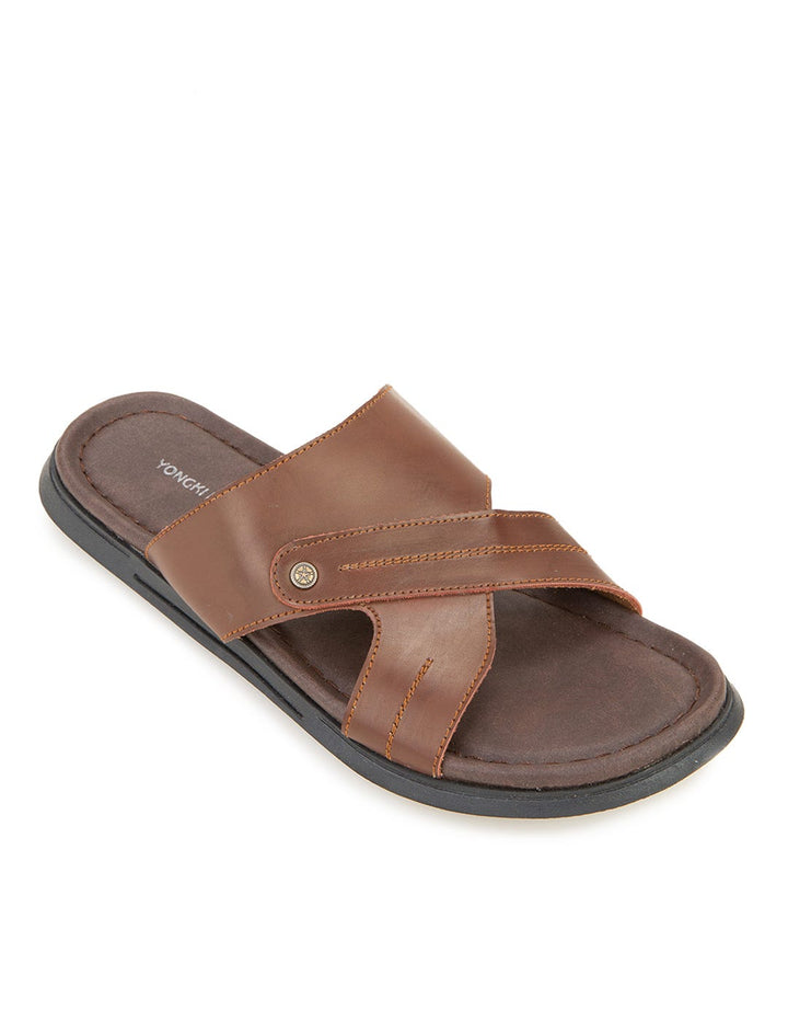 Yongki Komaladi Bastian Sandal