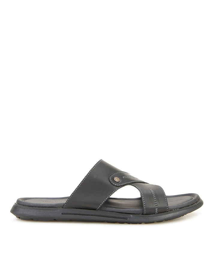Yongki Komaladi Bastian Sandal