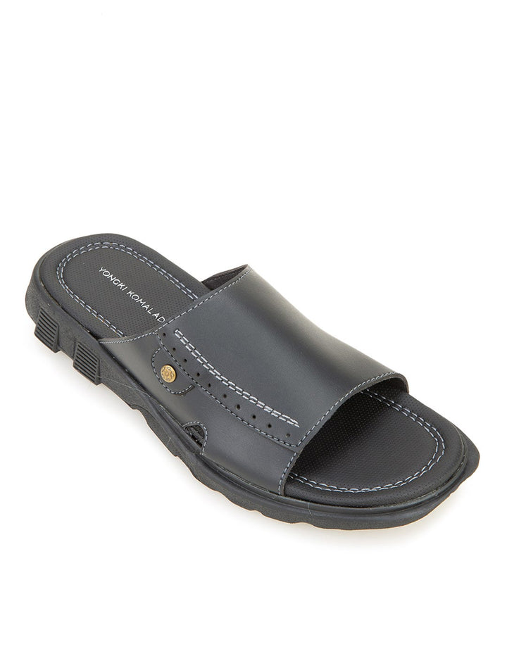 Yongki Komaladi Raphael Sandal