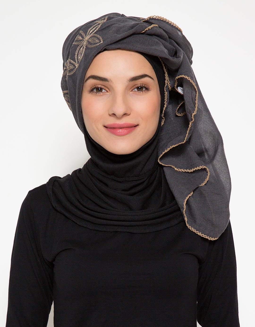 Art Fashion Hijab Pashmina Embroidery Details