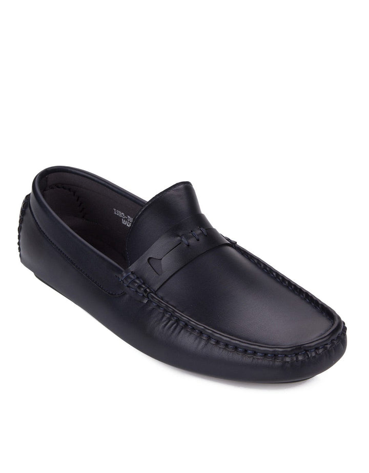 Yongki Komaladi Dion Moccasin