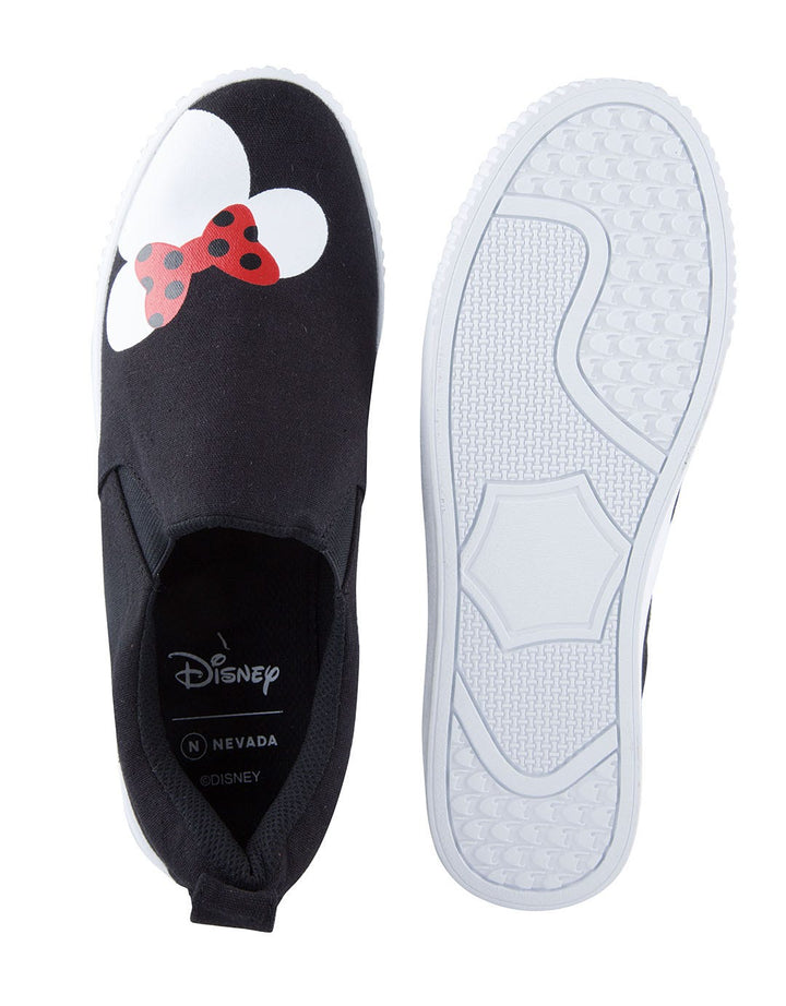 SEPATU CANVAS SLIP O