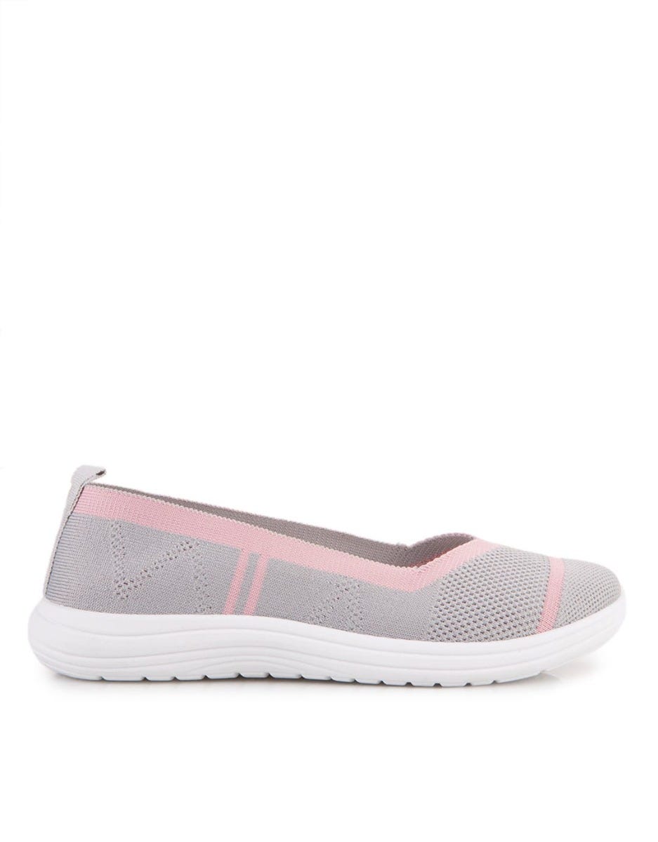 Yongki Komaladi Violita Sneakers