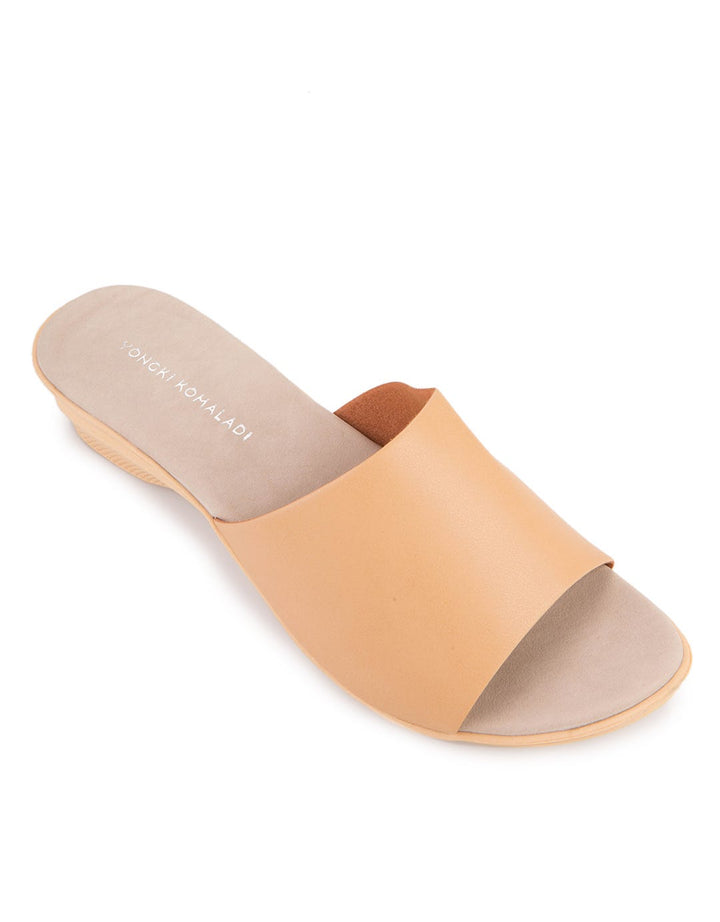 Yongki Komaladi Tanaya Sandals