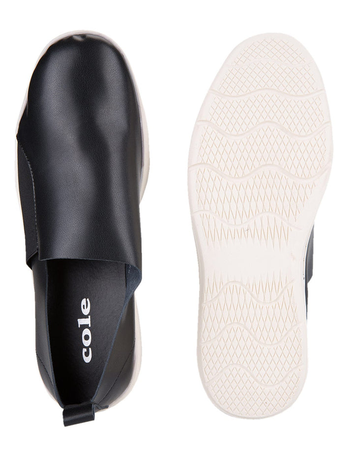 SLIP ON MEN