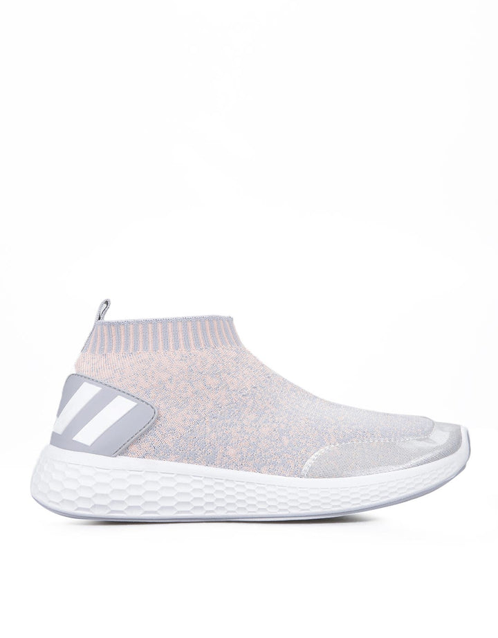 SLIP ON GIRLS