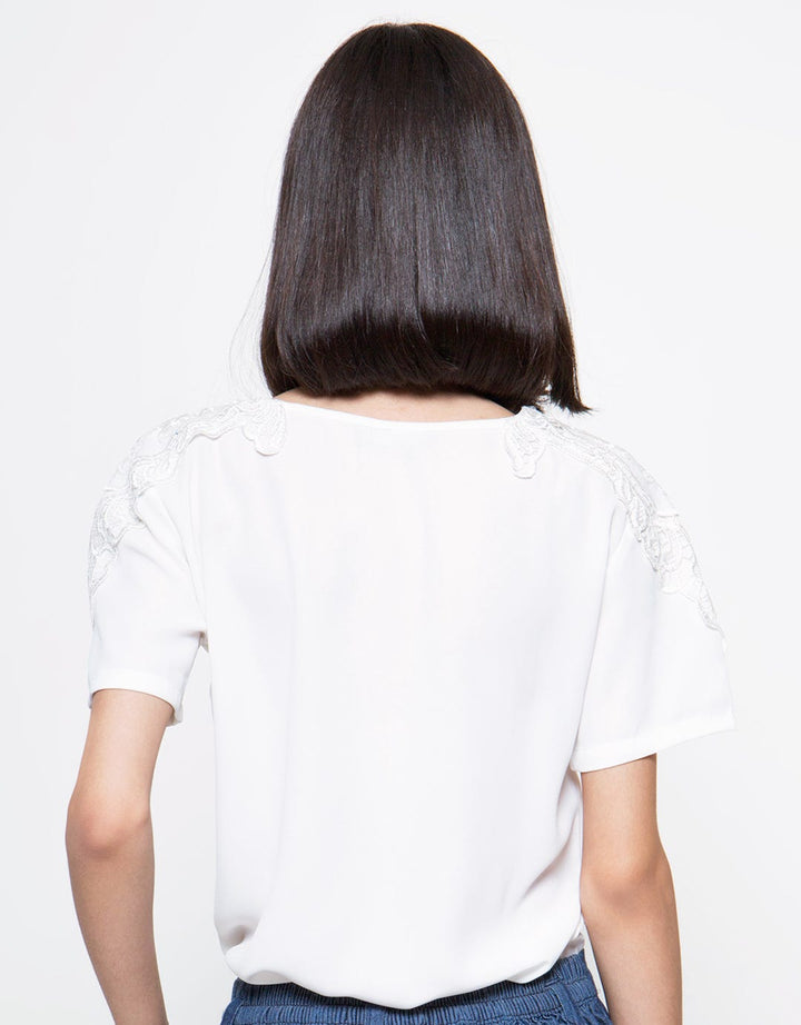 VSC TOP LACE SHOULDE