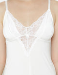 LACE WHITE LINGERIE
