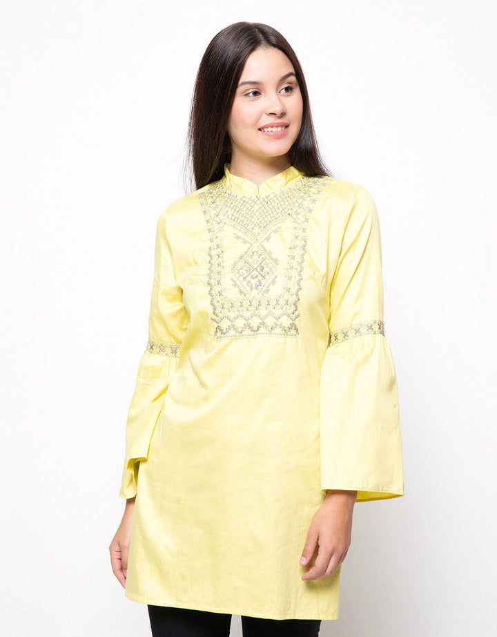St Yves Women's Tunic Elegant Embroidery