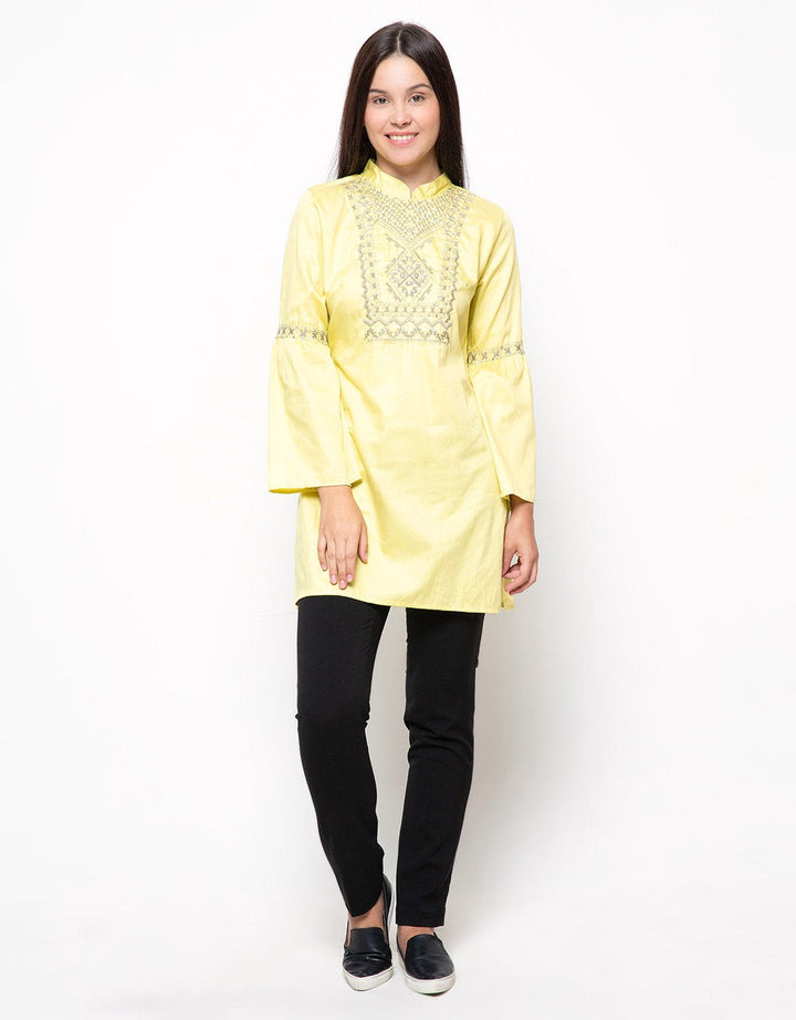 St Yves Women's Tunic Elegant Embroidery